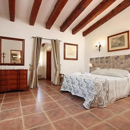 Villa Idyllic Near By Renthousing Pollença