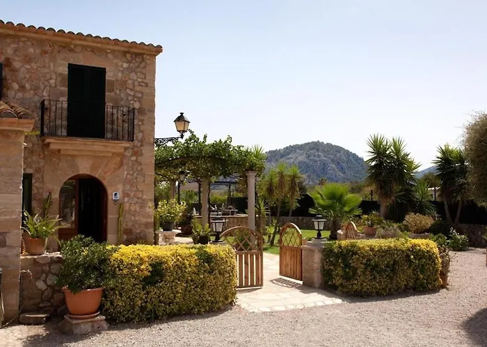Idyllic Near By Renthousing Pollenca