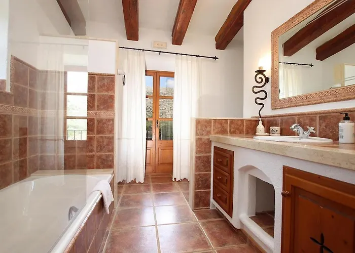 Idyllic Near By Renthousing Villa Pollenca