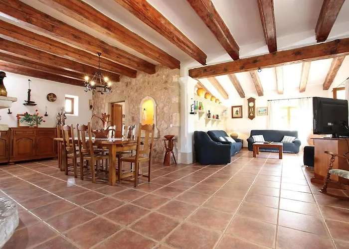 Villa Idyllic Near By Renthousing